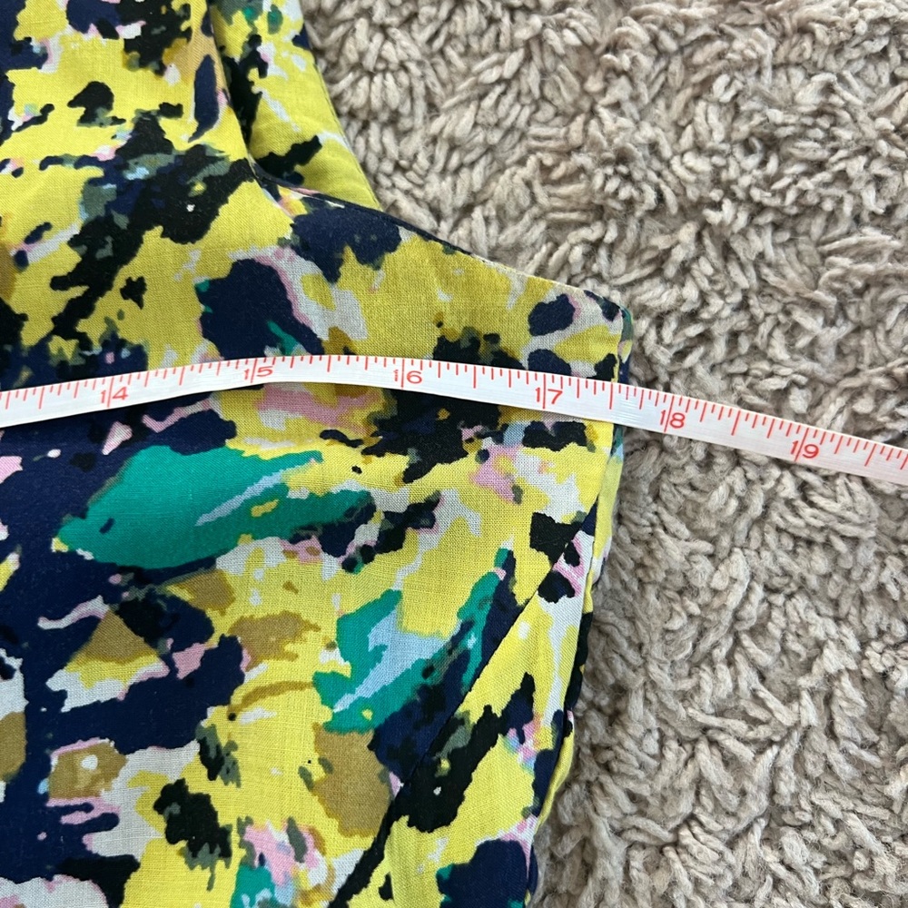 ⛸️ H&M ⛸️Daffodil Floral Sleeveless Dress. Size 10 - Picture 12 of 12